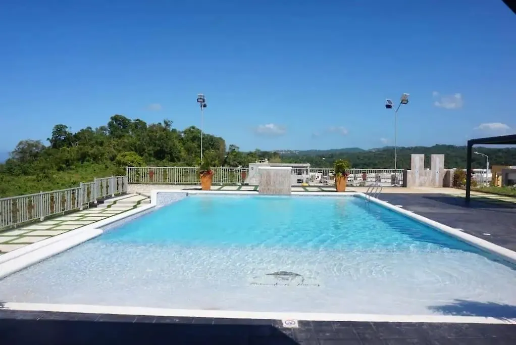 בית נופש Oceanview @ Pyramid Point Villa